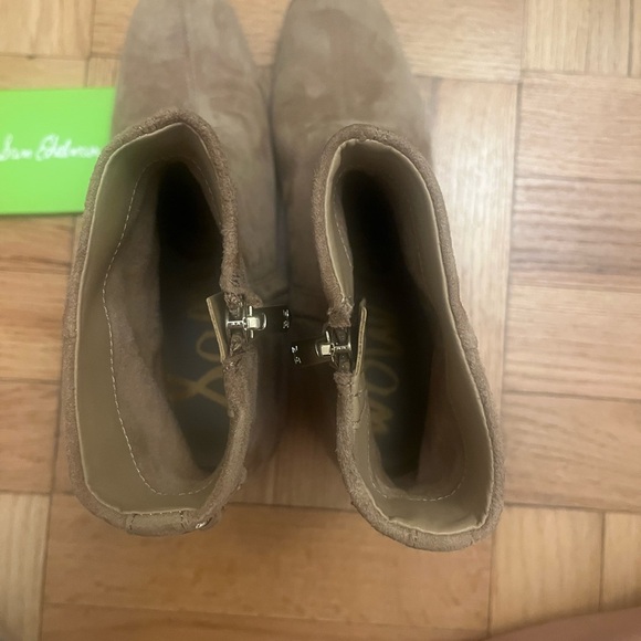 Women's Tan Suede Ankle Boots - Picture 4 of 5